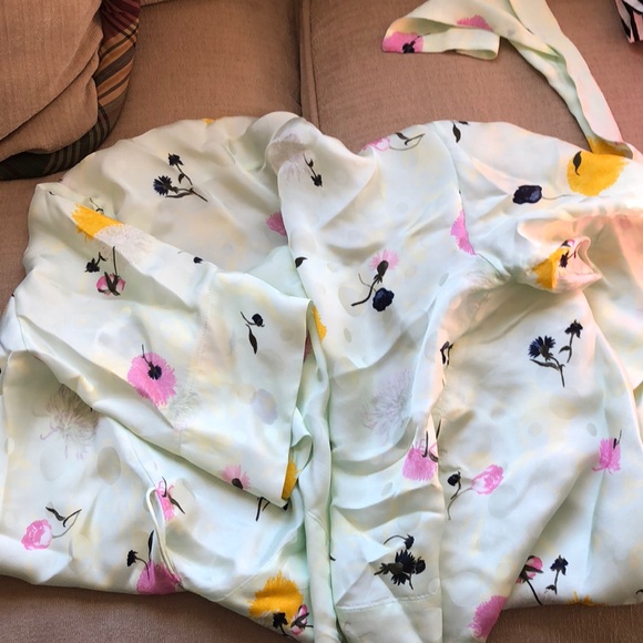 Amazing blouse - Picture 3 of 6